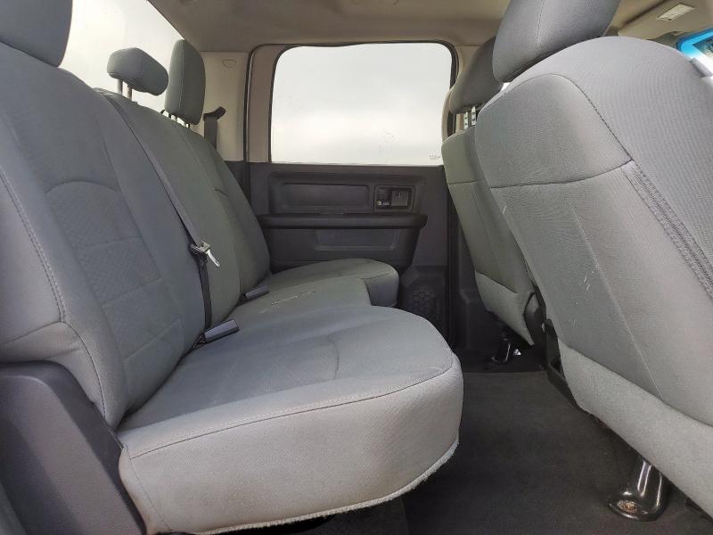 2016 RAM 1500 ST 3C6RR6KT3GG142542