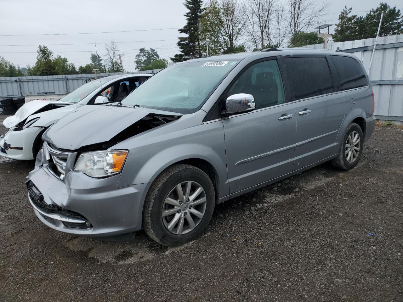 CHRYSLER TOWN & COUNTRY LIMITED PLATINUM
