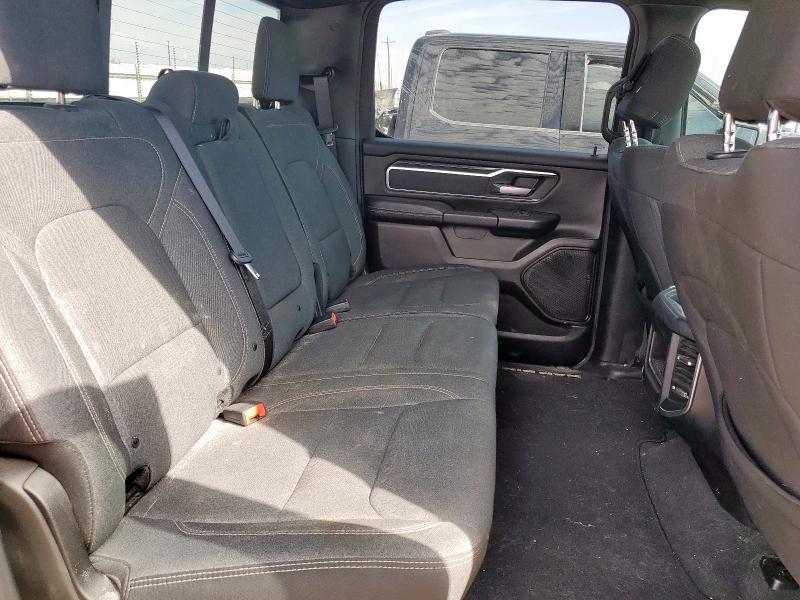2019 RAM 1500 BIG H 1C6RREFT7KN828622
