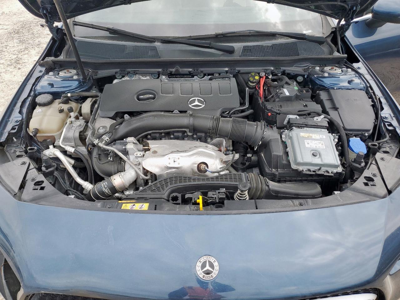 MERCEDES-BENZ CLA-CLASS 250