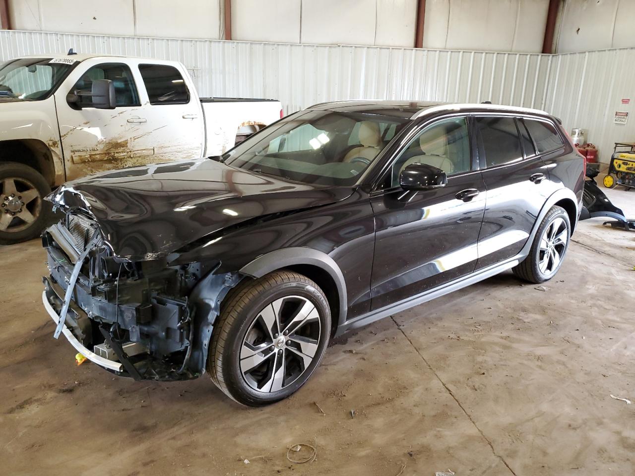 VOLVO V60 T5 MOMENTUM