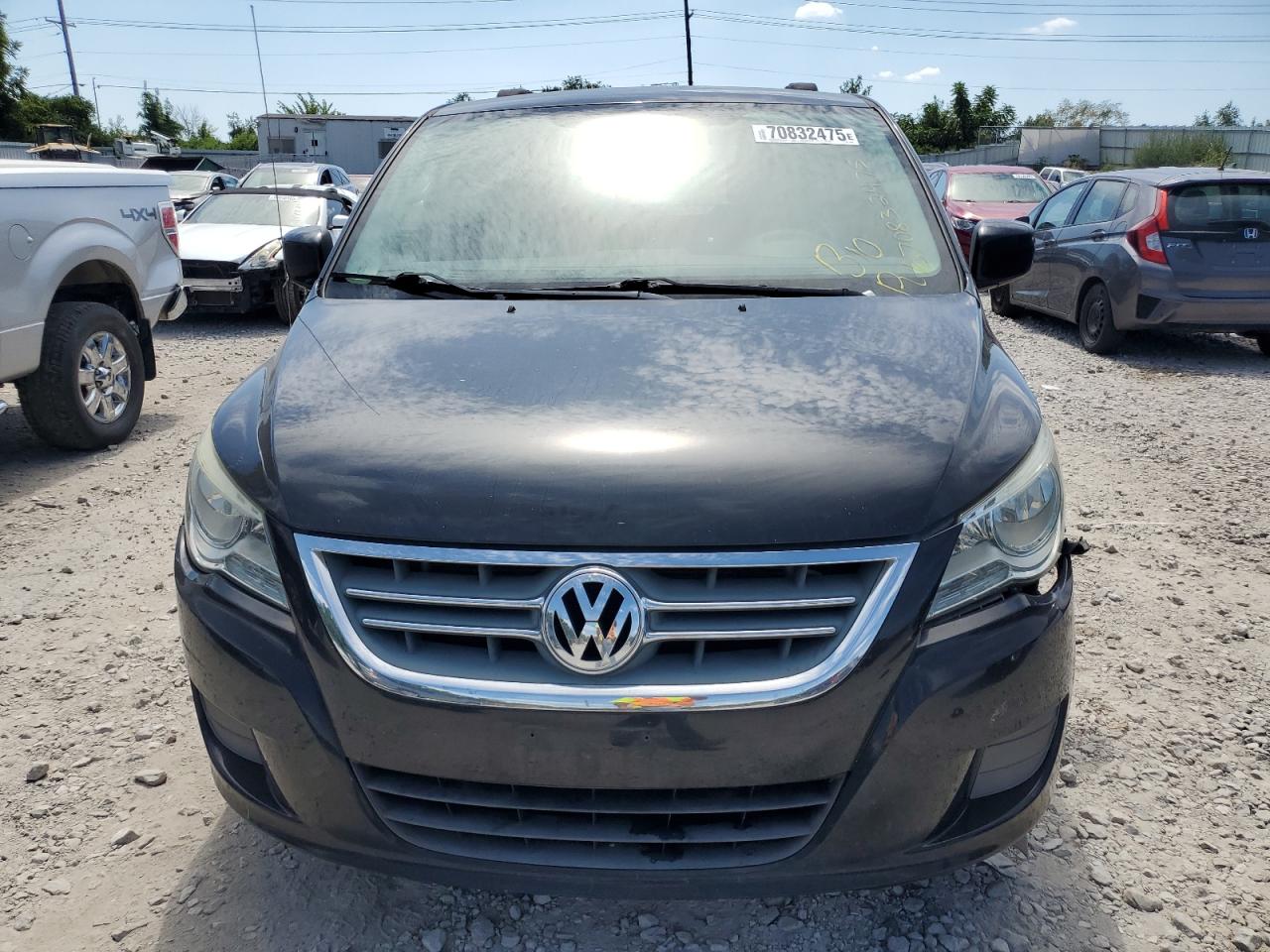 VOLKSWAGEN ROUTAN SE