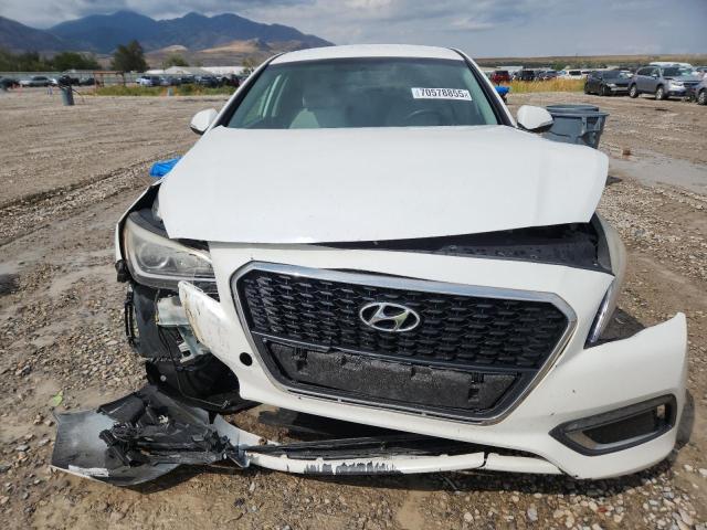 2016 HYUNDAI SONATA HYB KMHE24L13GA014227
