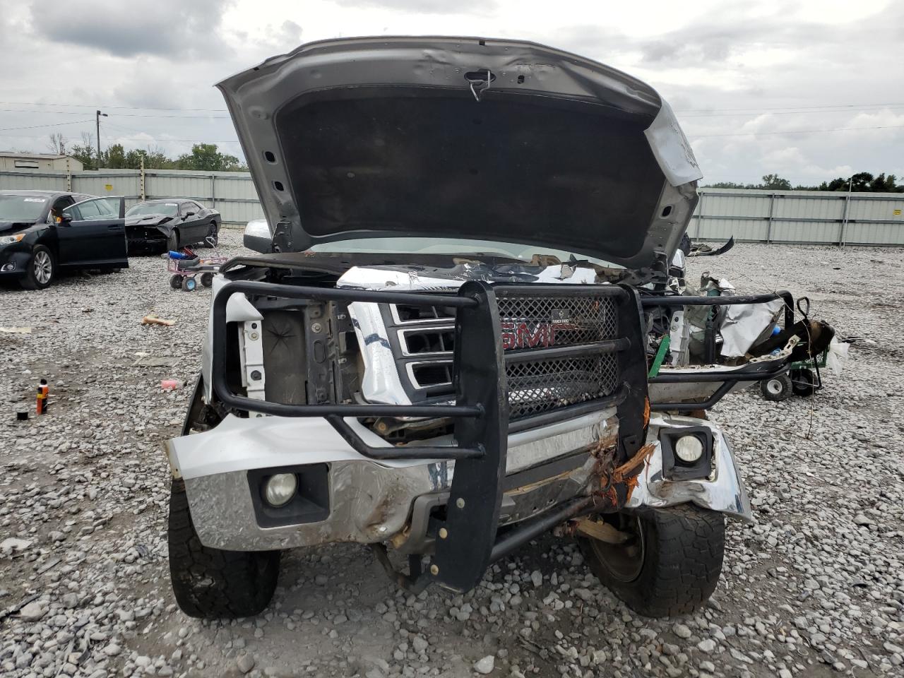 GMC SIERRA 1500 K1500 SLT