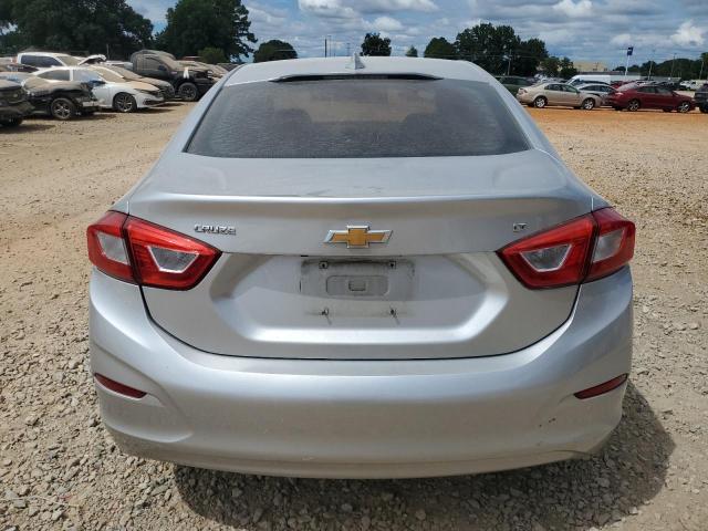 2018 CHEVROLET CRUZE LT - 1G1BE5SM2J7115854
