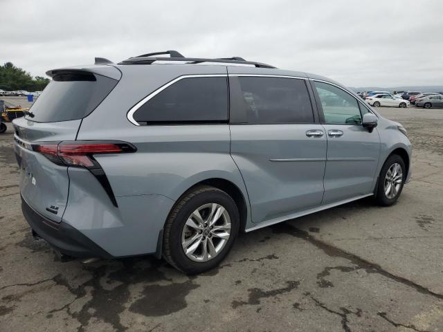 2022 TOYOTA SIENNA XLE 5TDASKFCXNS058083
