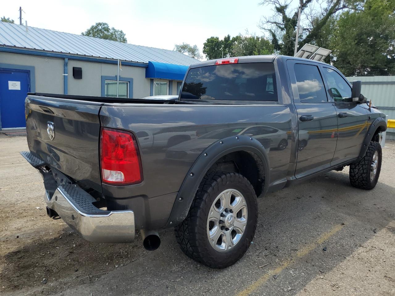 Lot #3288772745 2018 RAM 2500 ST