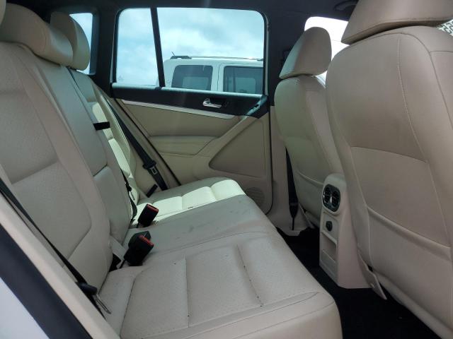 2016 VOLKSWAGEN TIGUAN S WVGBV7AX8GW079368
