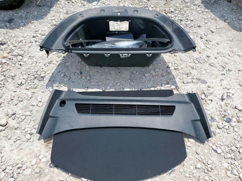 2022 TESLA MODEL Y 7SAYGDEE1NA010877