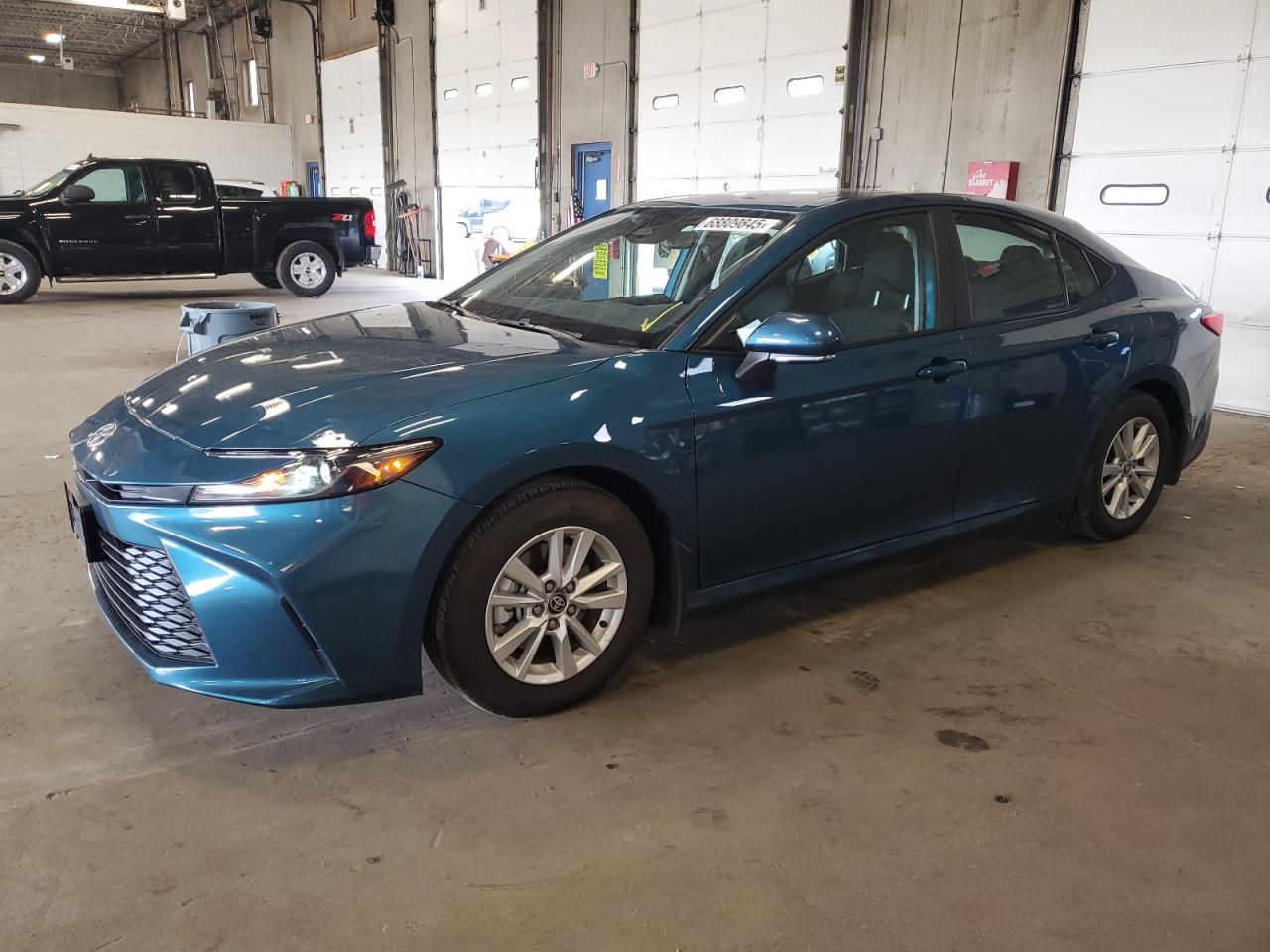 TOYOTA CAMRY XSE