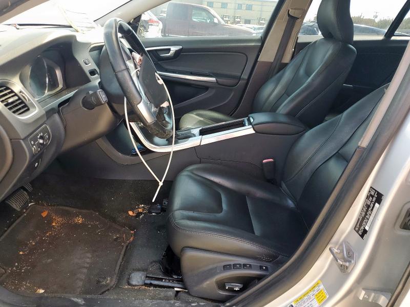 2015 VOLVO S60 PREMIE YV126MFK4F1355600