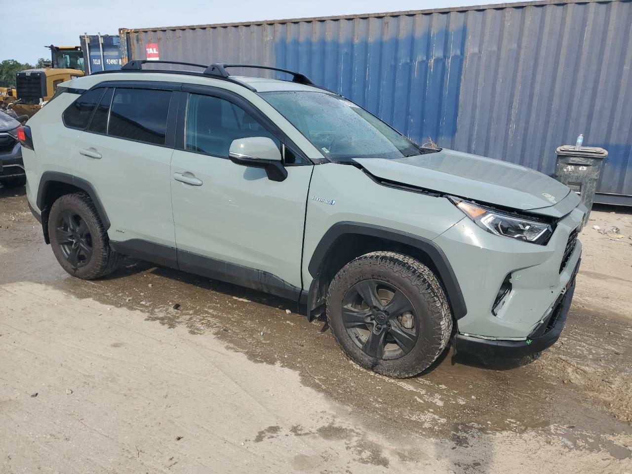 TOYOTA RAV4 XLE