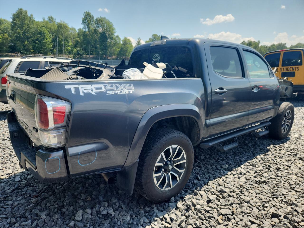 TOYOTA TACOMA DOUBLE CAB