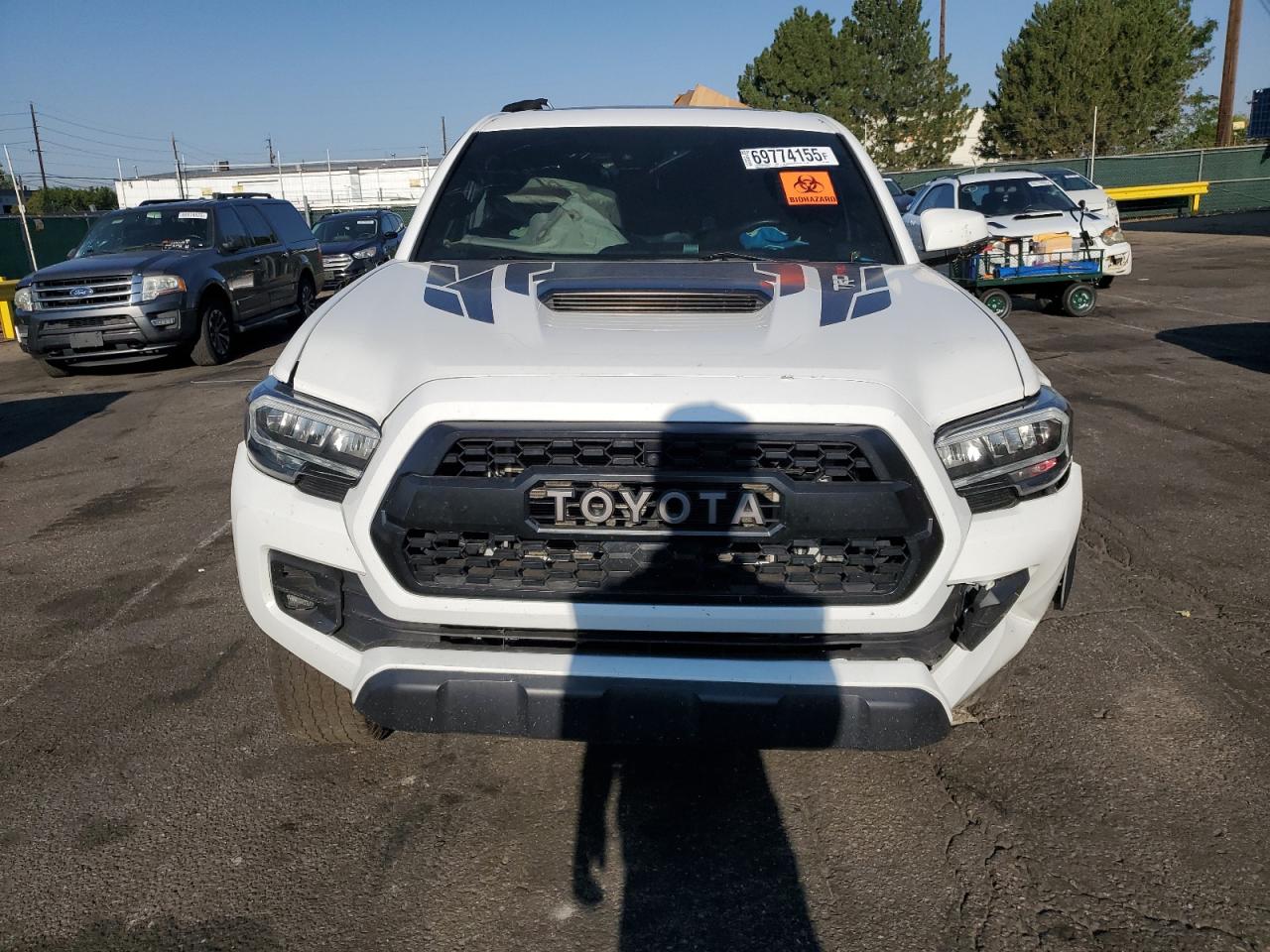 TOYOTA TACOMA DOUBLE CAB