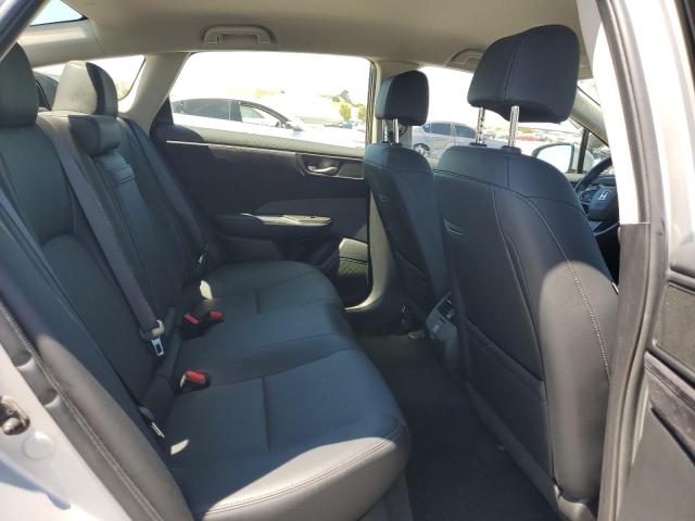 2018 HONDA CLARITY TOURING JHMZC5F36JC003111