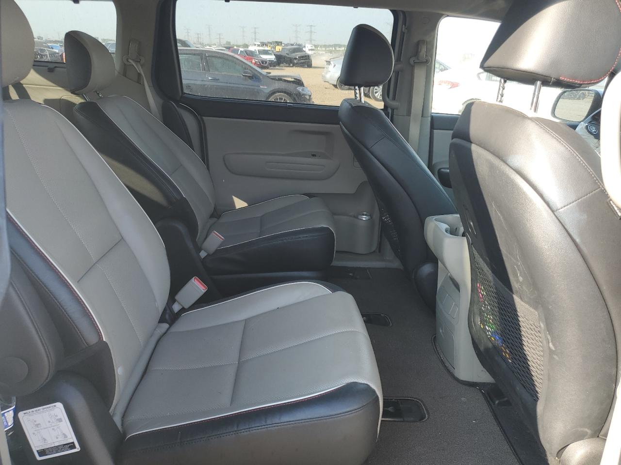 Lot #3284112534 2019 KIA SEDONA LX