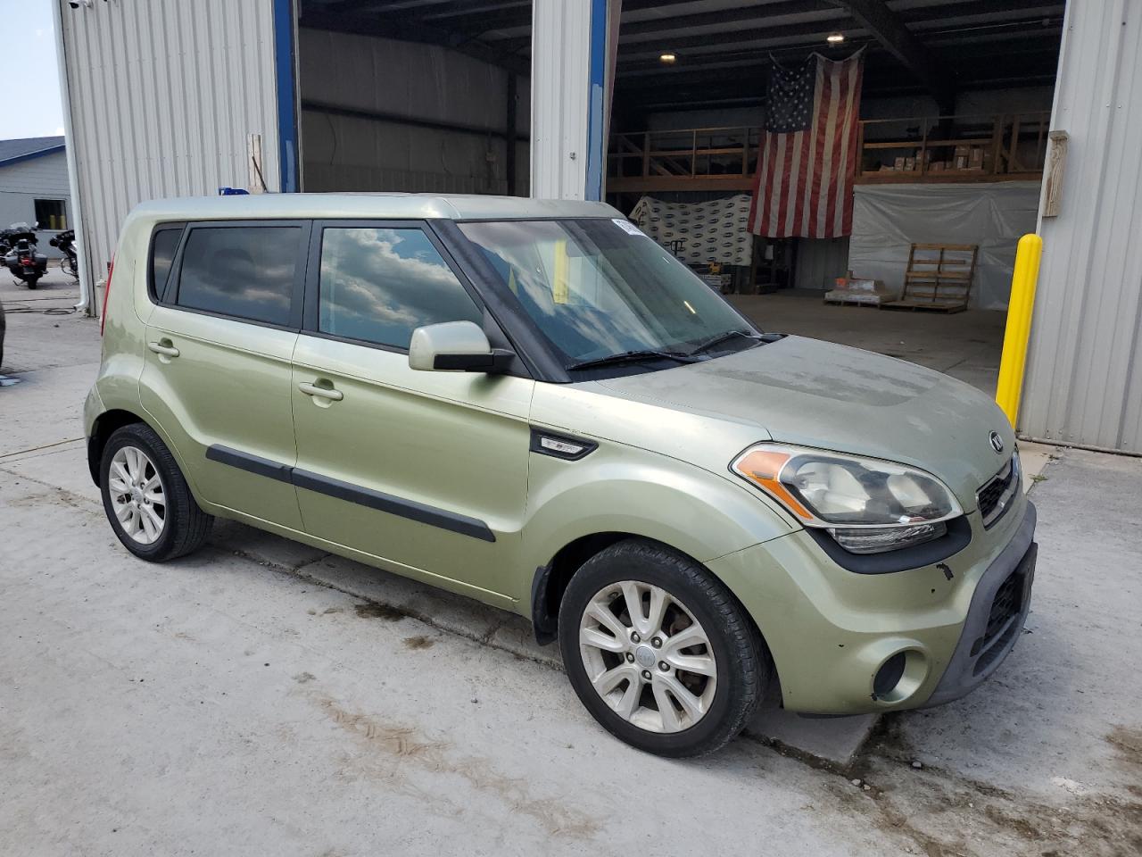 KIA SOUL