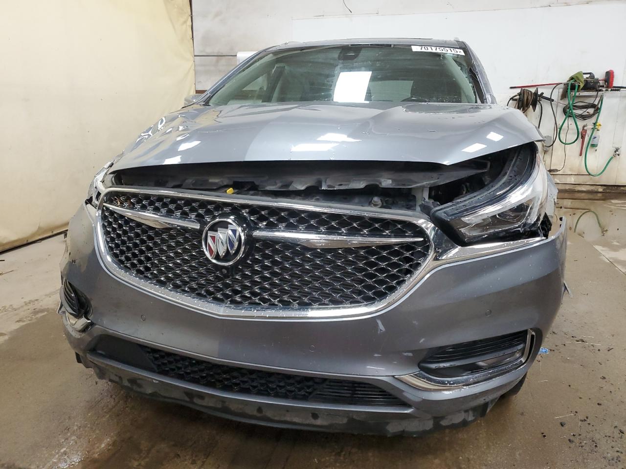 BUICK ENCLAVE AVENIR