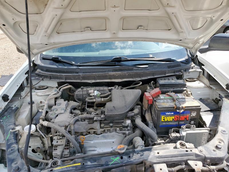 2015 NISSAN ROGUE SELE JN8AS5MT4FW657135