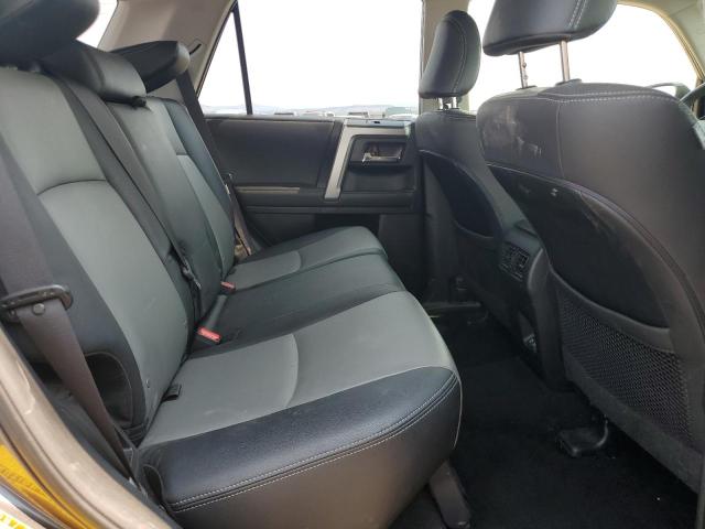 2020 TOYOTA 4RUNNER SR - JTEBU5JR9L5760194