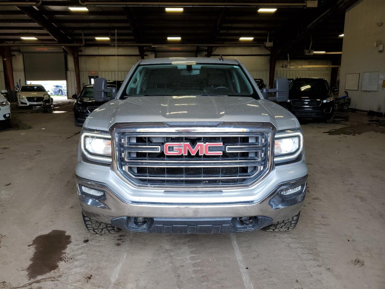 GMC SIERRA K1500 SLE