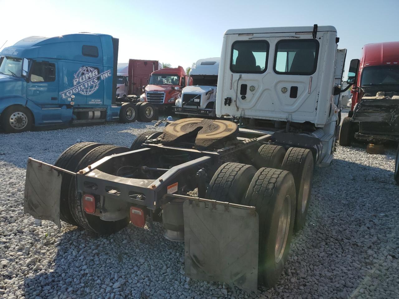 Lot #3316786415 2015 FREIGHTLINER CASCADIA