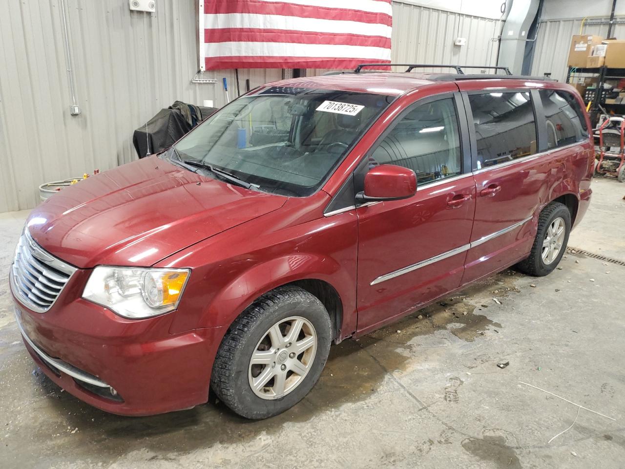 CHRYSLER TOWN & COUNTRY TOURING
