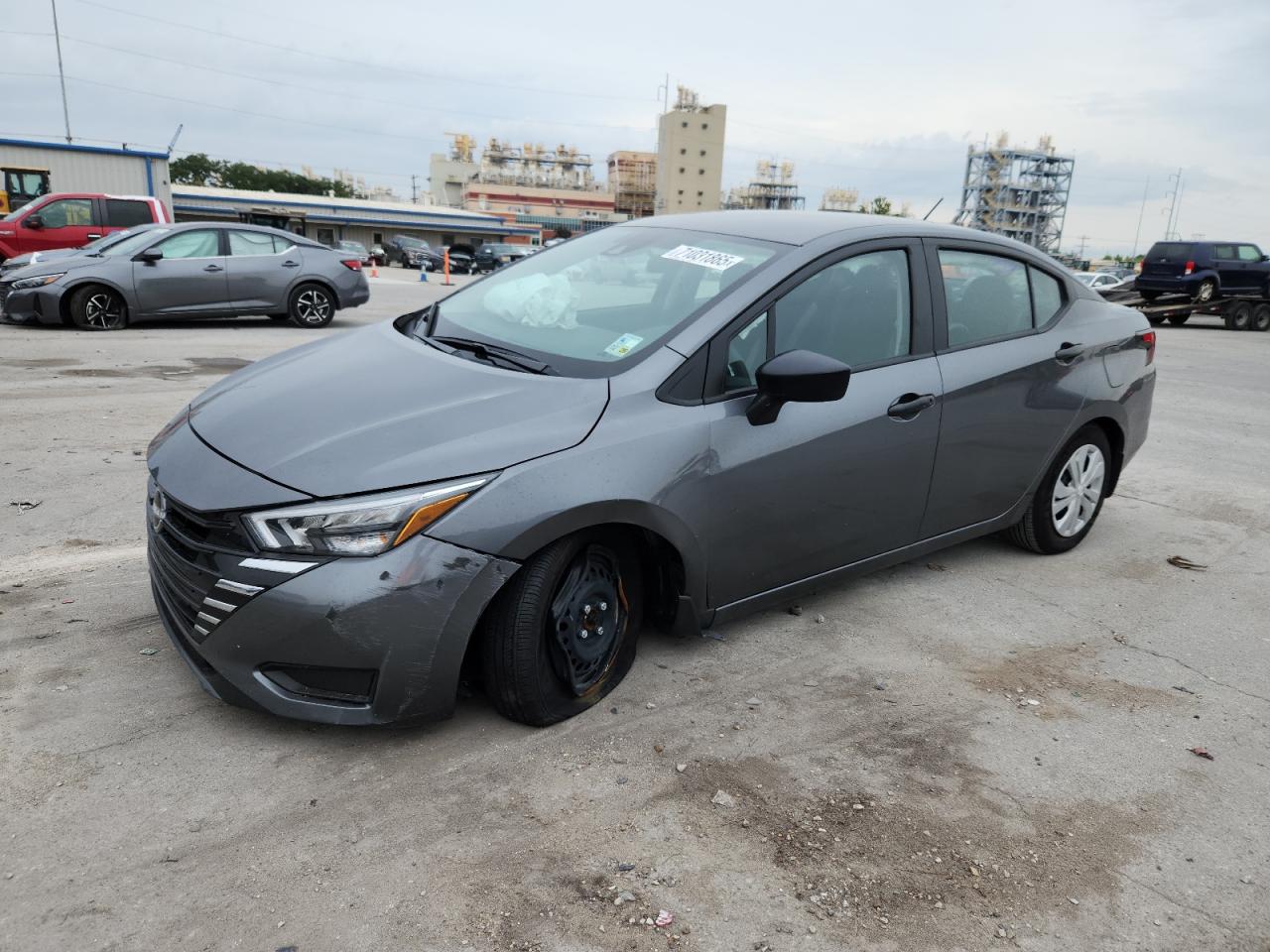 NISSAN VERSA S
