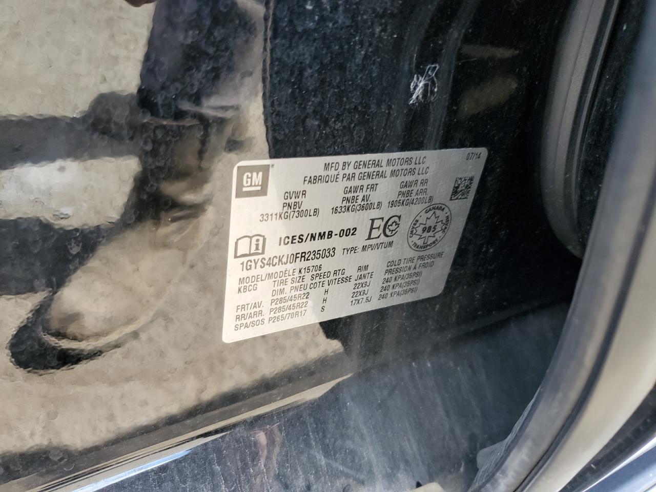 CADILLAC ESCALADE PREMIUM