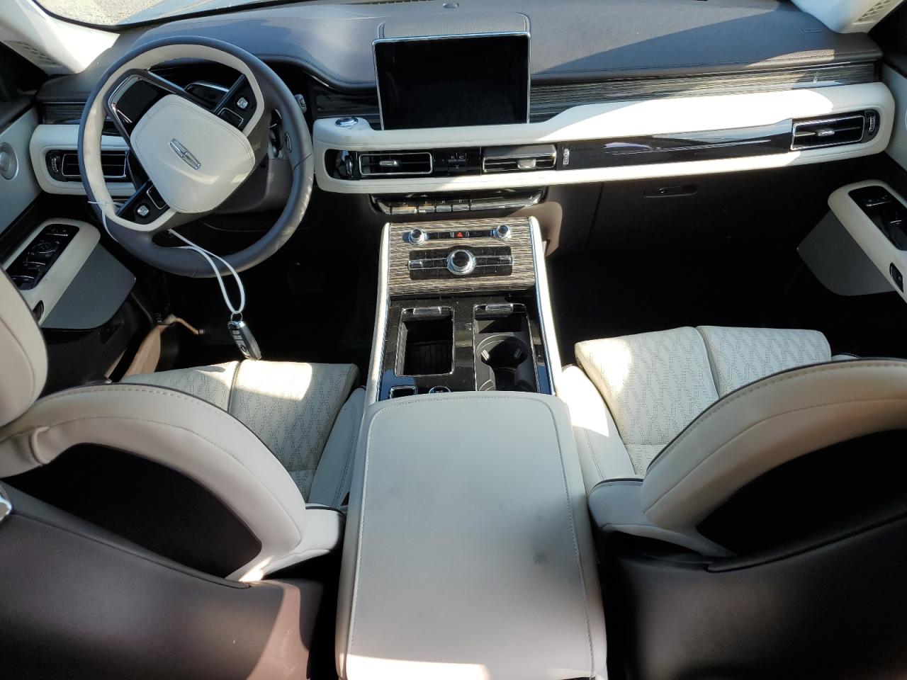 LINCOLN AVIATOR BLACK LABEL