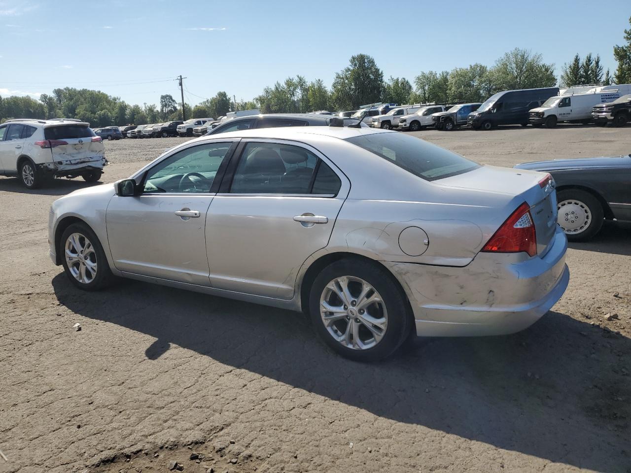 FORD FUSION SE
