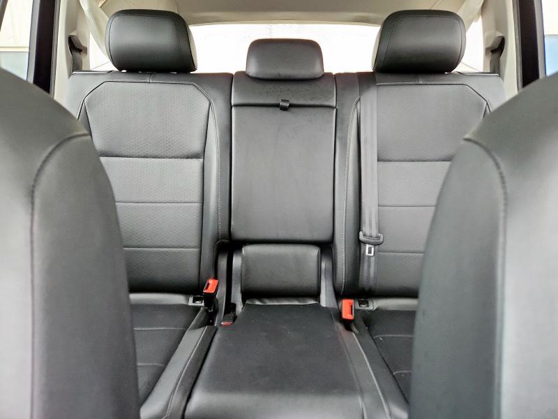 2018 VOLKSWAGEN TIGUAN SE 3VV3B7AX2JM182490