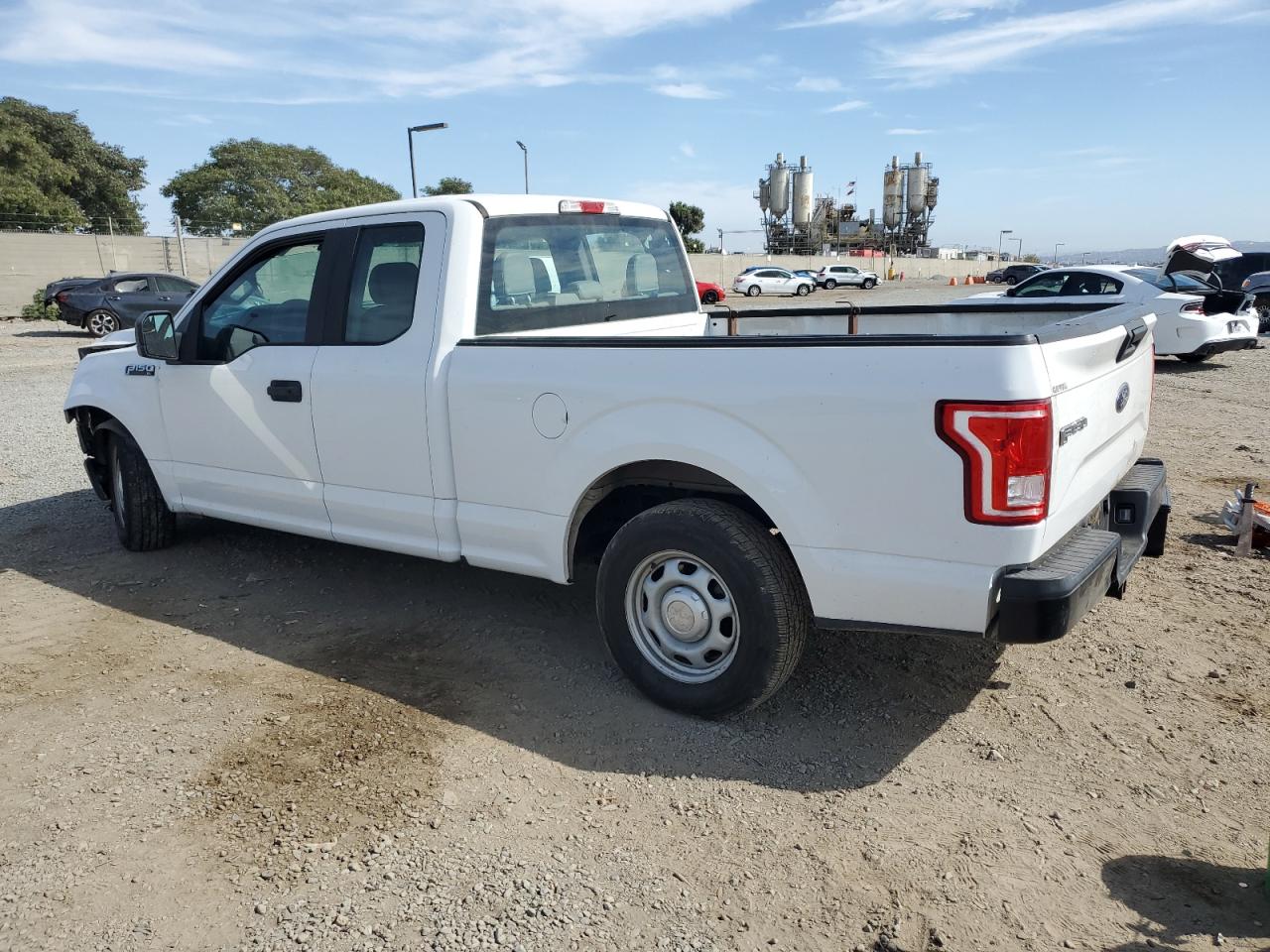 FORD F-150 SUPER CAB
