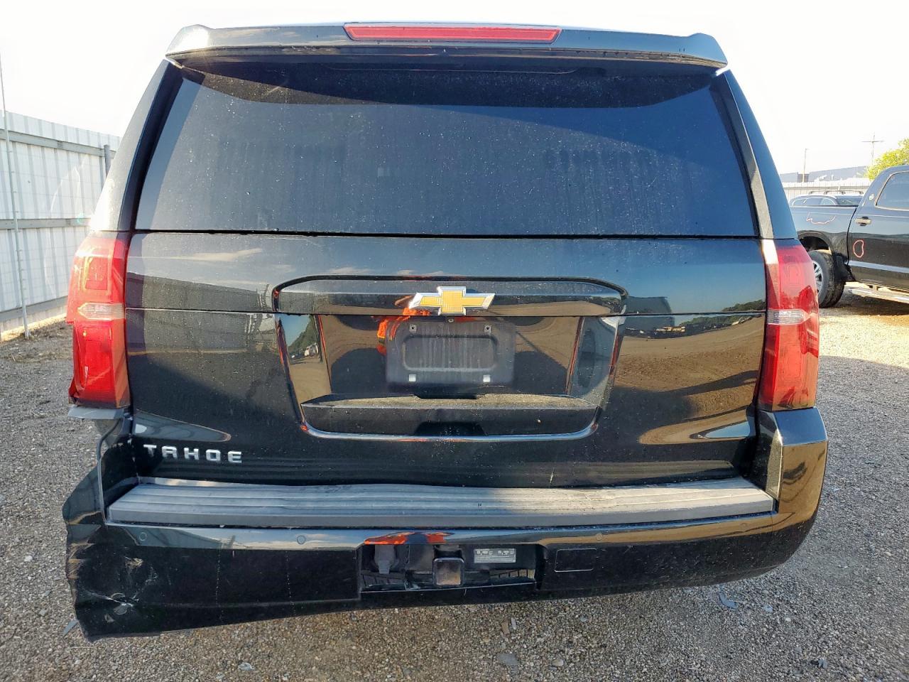 CHEVROLET TAHOE C1500 LT