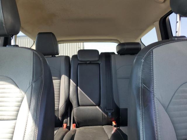 2018 FORD ESCAPE SE - 1FMCU0GD2JUB48120