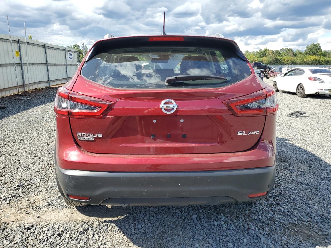 NISSAN ROGUE SPORT SL