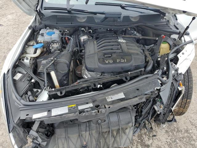 2017 VOLKSWAGEN TOUAREG SP WVGEF7BP5HD000423