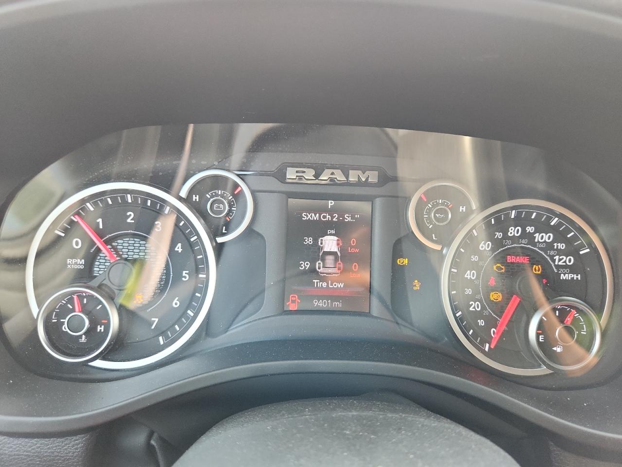 RAM 1500 TRADESMAN