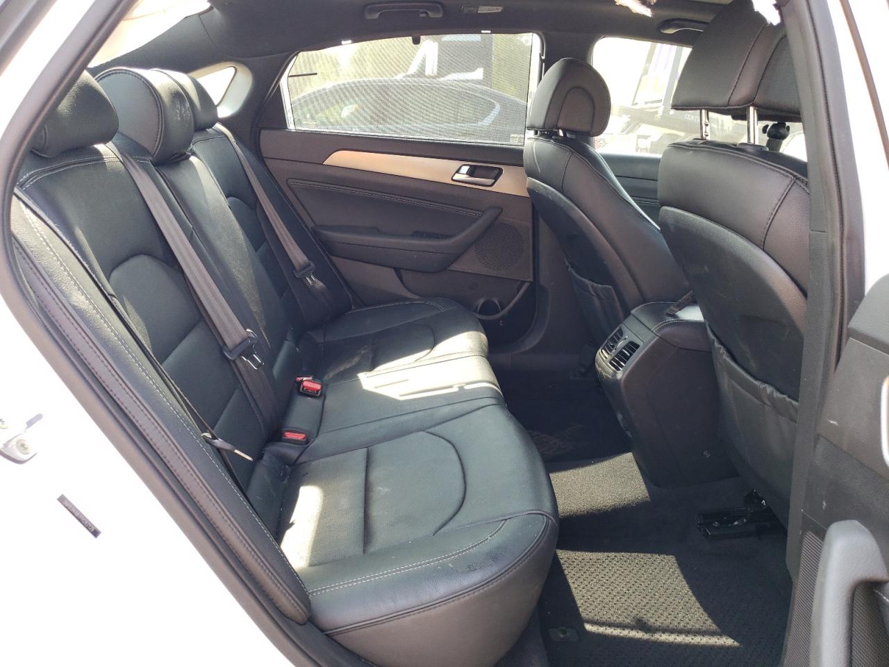 HYUNDAI SONATA SPORT