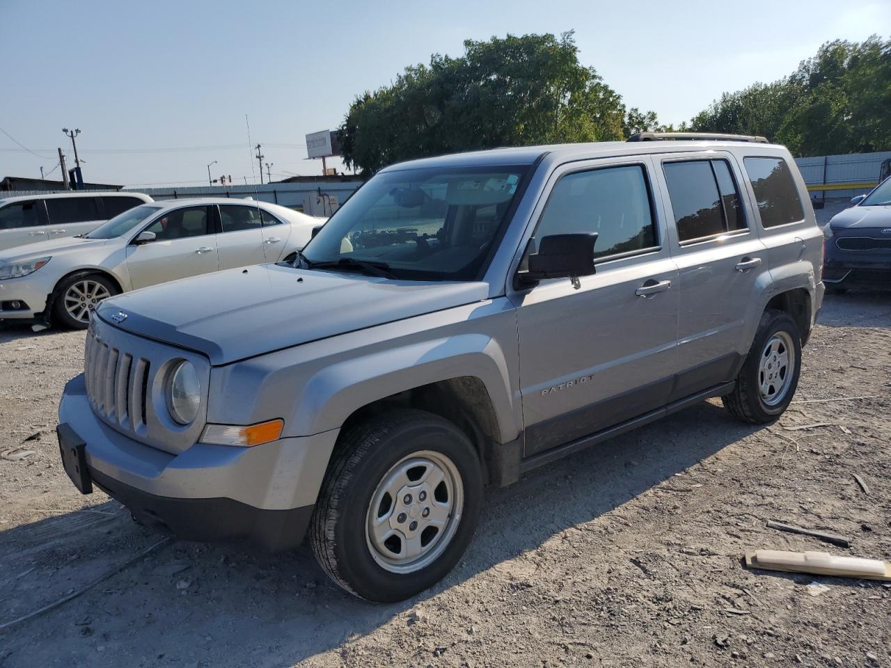 Lot #3292449678 2017 JEEP PATRIOT SP