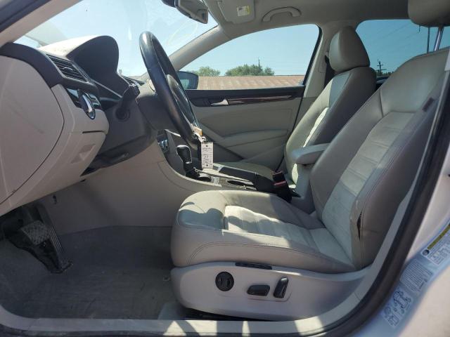 2015 VOLKSWAGEN PASSAT SEL 1VWCV7A30FC015070