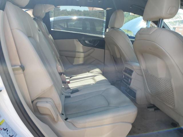 2017 AUDI Q7 PREMIUM WA1LAAF7XHD033090