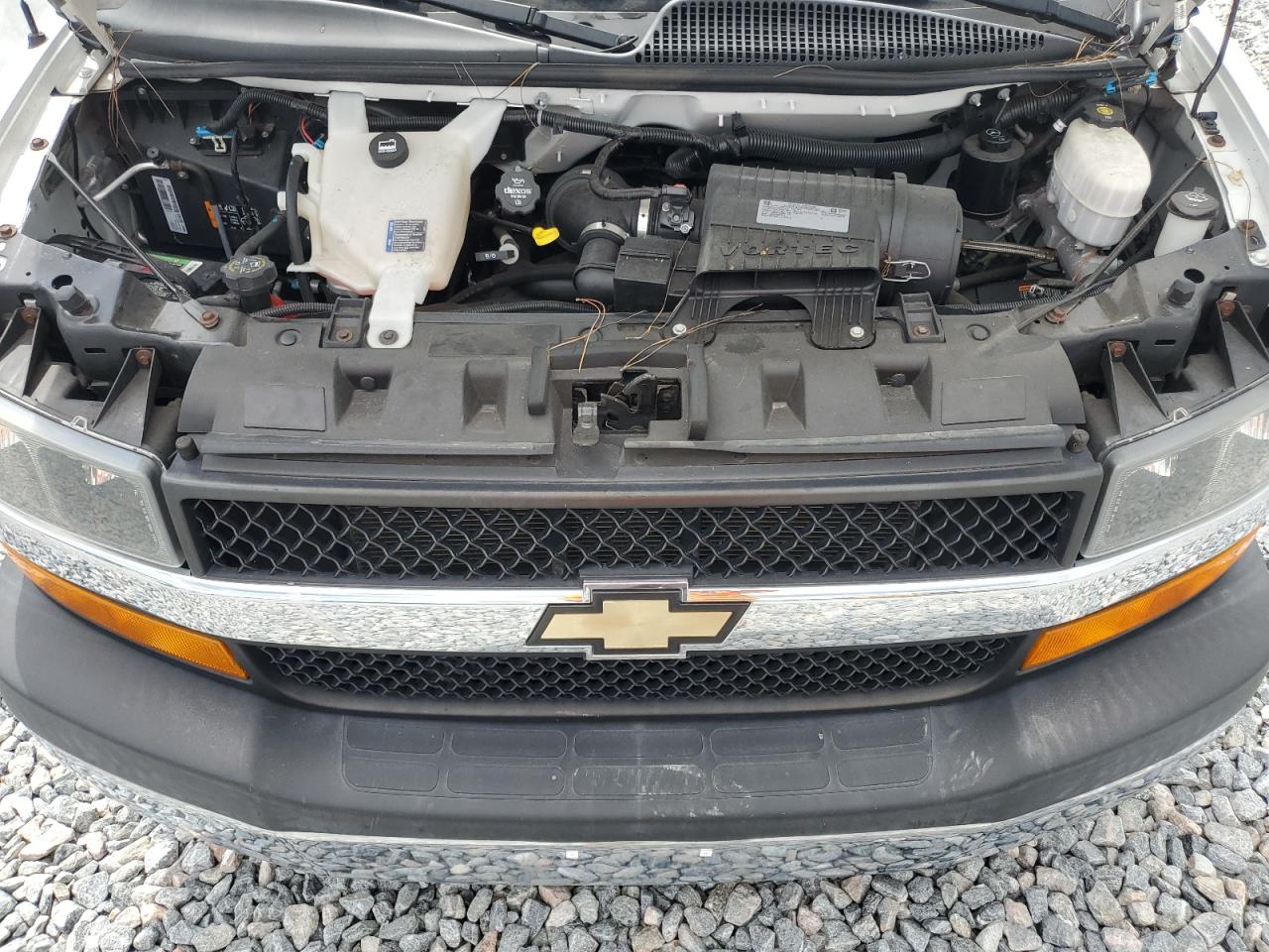 CHEVROLET EXPRESS LT