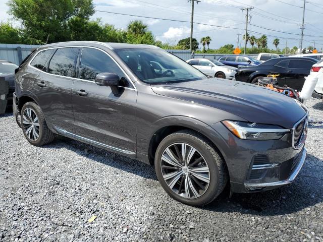 2022 VOLVO XC60 B5 IN YV4L12DL9N1910402