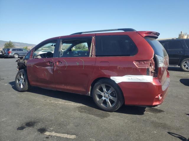 2017 TOYOTA SIENNA SE 5TDXZ3DC3HS803856
