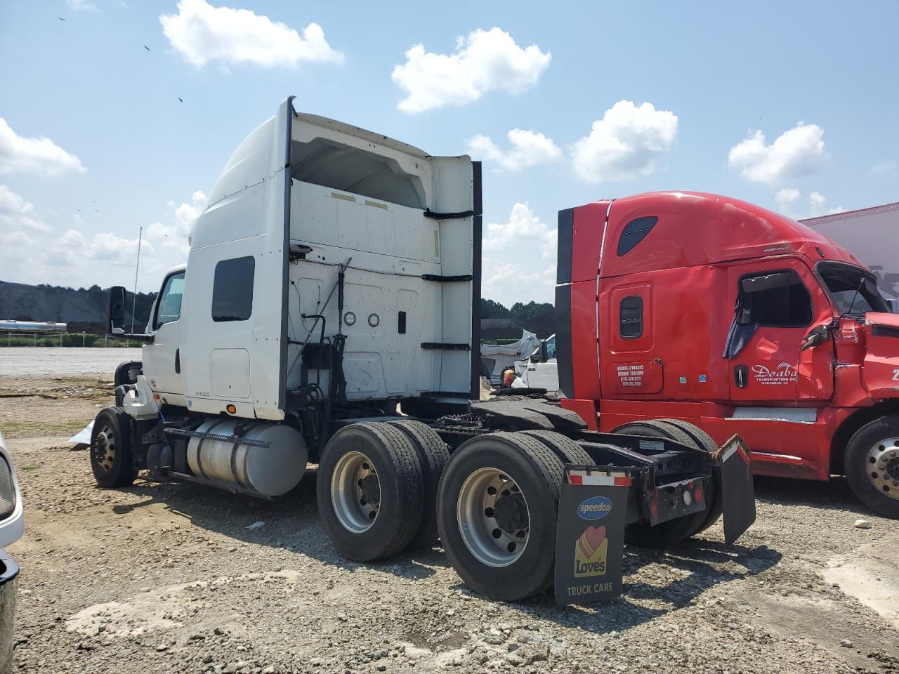 Lot #3301832326 2019 INTERNATIONAL LT625