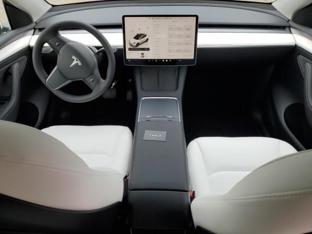 2025 TESLA MODEL Y 7SAYGDED8SF266777