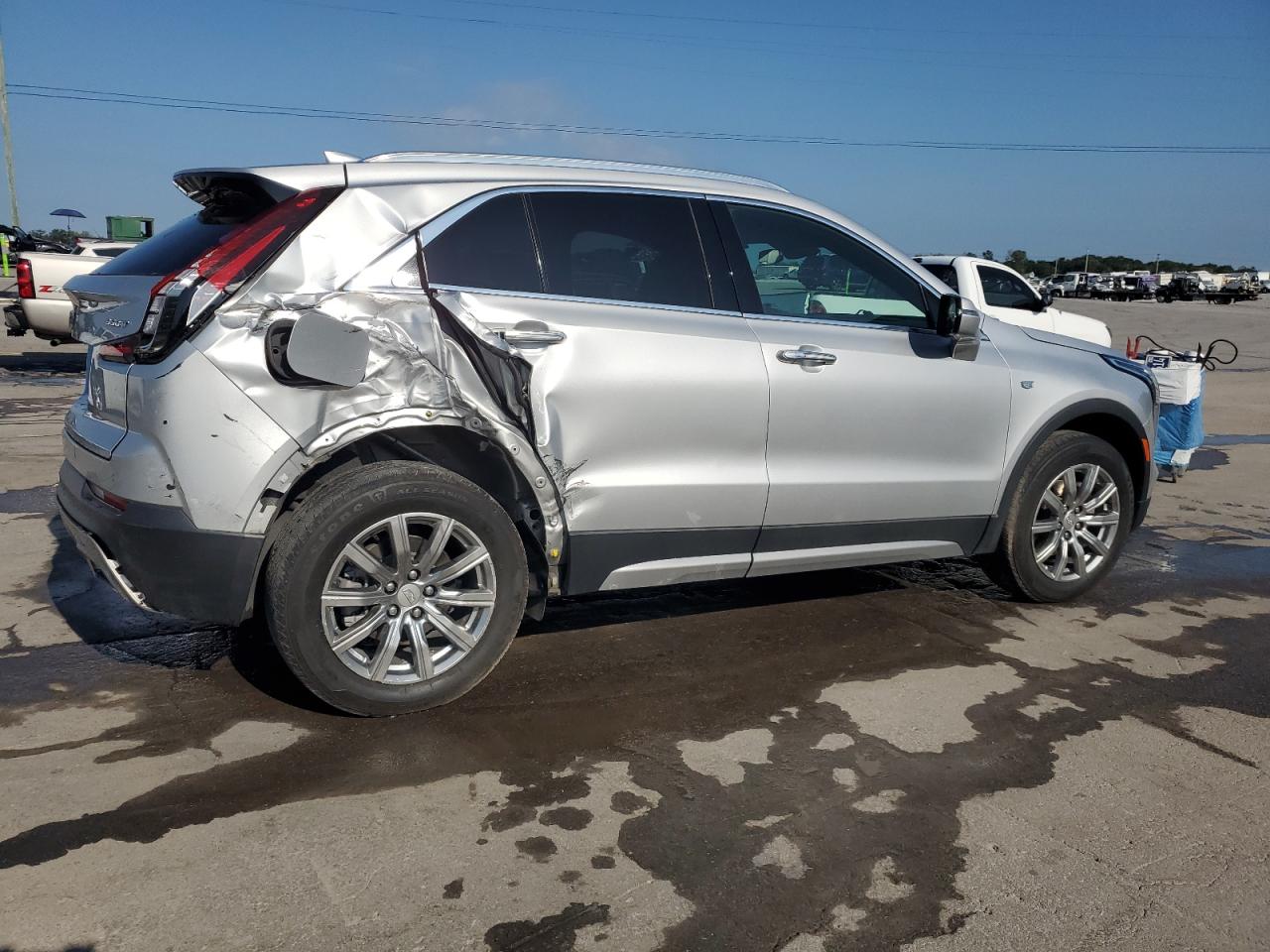 CADILLAC XT4 PREMIUM LUXURY