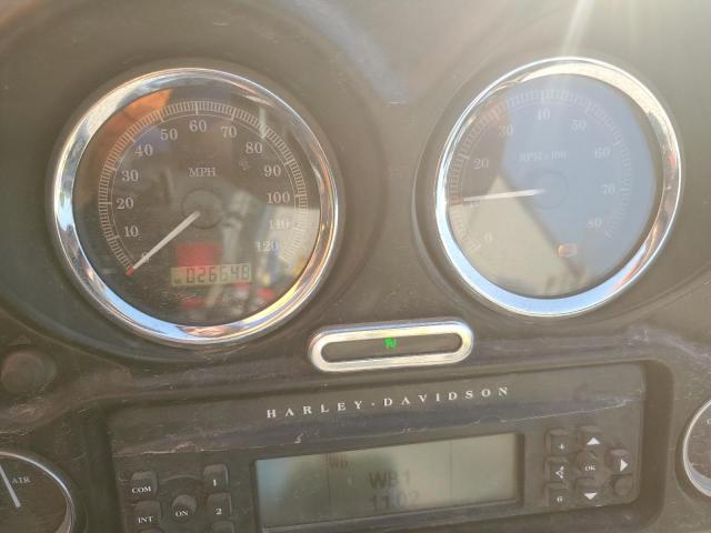 2010 HARLEY-DAVIDSON FLHTCU 1HD1FC416AB617740