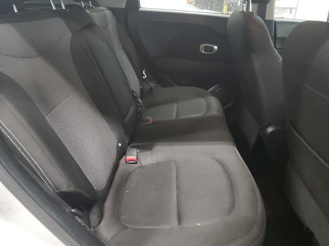 2017 KIA SOUL + - KNDJP3A51H7447984